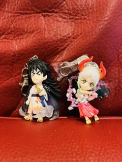 ワンピース フィギュアキーホルダー-special ver. 2種セット