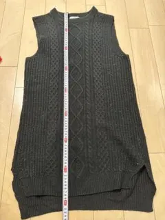 ブラック ケーブルニット ノースリーブ M