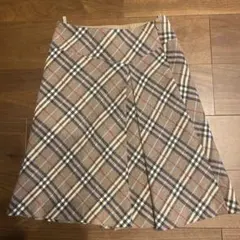 burberry blue label スカート　ノバチェック　ウール調