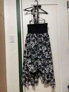 アクシーズファム　2WAY花柄ヘムスカート キャミワンピース