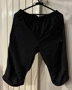ミズノ　L ブラックショートパンツ ジッパーポケット付き
