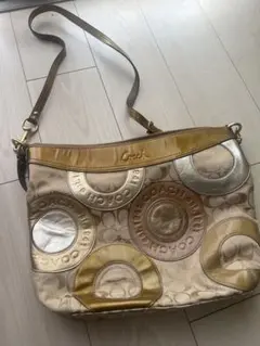 COACH ショルダーバッグ ゴールド シルバー