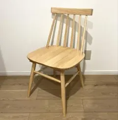 モモナチュラル チャーチチェア　1脚　白　シャビー　中古風の　色褪せ仕様 モモナチュラル チャーチチェア 1脚 白 シャビー 中古風の 色褪せ仕様