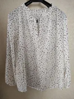 ホワイト ドット柄 長袖ブラウス　前後2way　Ｌ