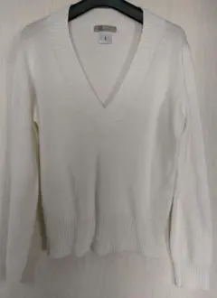 aichakuSHIYO　 Vネック 長袖セーターのサムネイル