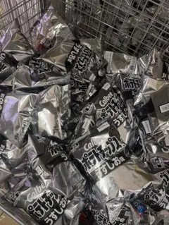 Calbee ポテトチップス 55g 各種　白黒　10袋のサムネイル