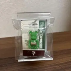 베어브릭 세븐일레븐 5.STRIPE G