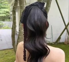 髪飾り　リボン　黒ラメ