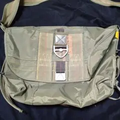 極美品 AVIREX 3way トムキャット2 ヘルメットバッグ カーキ - メルカリ