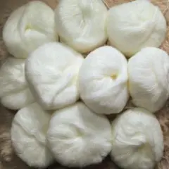 【新品未使用】モヘア毛糸　編み物　10玉　手芸　250g　ホワイトカラー