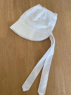 familiarベビー⭐︎ホワイト帽子⭐︎ハートボタン⭐︎43cm