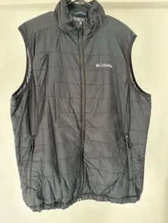 コロンビア　ナイロンジャケットベスト中綿　ブラックL ロゴ刺繍アウトドア