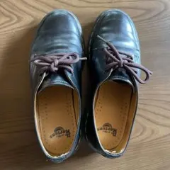 Dr.Martens 3ホール