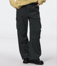 コーデュロイパラシュートパンツ　GU パンツ