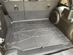 Jeep ラングラー JL 3Dラゲッジマットのサムネイル