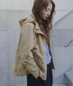 新品タグ付き　多機能マウンテンパーカー　サニーレーベル　アーバンリサーチ