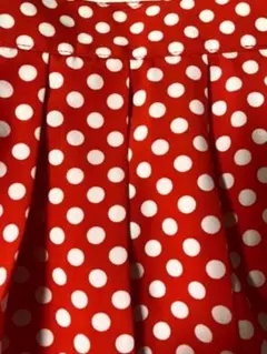 【050】【お値下げ】水玉　赤白　大人可愛い　ミニー　ディズニー　ロカビリーのサムネイル