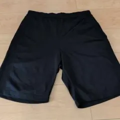 ブラック ショートパンツ ハーフパンツユニクロのサムネイル
