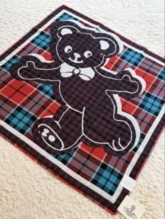 【新品】Vivienne Westwood ハンカチ クマ チェックのサムネイル