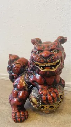 【縁起物】九谷焼 玉乗り獅子 置物 赤獅子 招福