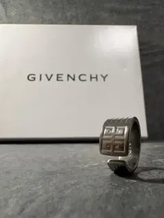 Givenchyリング14号前後
