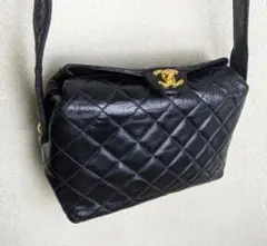 CHANEL 丸形 ココマーク マトラッセ サテン ラウンドショルダーバッグ 