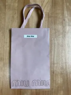 Item thumbnail for item f675e3fb-e9b9-44b9-bed6-5af2cdaa3306