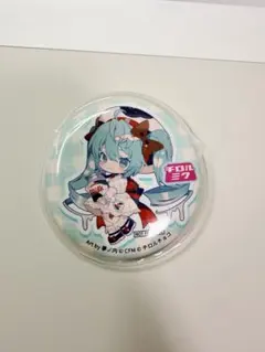 初音ミク　チロルミク　チロルチョコ　ミクミクミルクスノーボール　缶バッジ