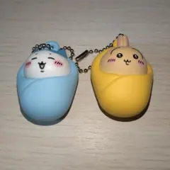 ハチワレ うさぎ おくるみマスコットチャーム ガチャガチャ