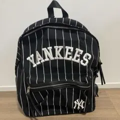 【新品未使用】Yankees ストライプバックパックのサムネイル