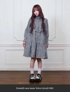Fickle Bebe ギンガムチェックワンピースのサムネイル