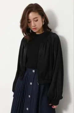rienda リエンダ　ノーカラー　ブルゾン