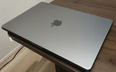 Apple MacBook Air 15インチ M2のサムネイル
