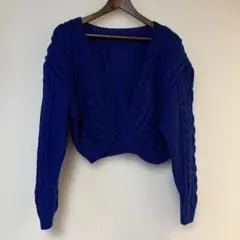 ハンドメイドニット　ブルー　ケーブル編み ボレロカーディガン
