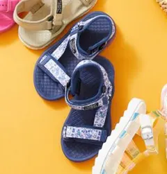 20cm 女の子　サンダル　マジックテープ　水遊びのサムネイル