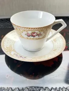 Item thumbnail for item 60cadcc0-eb78-4150-bd9b-40b662e2969c