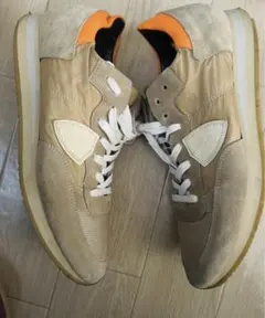 Item thumbnail for item 1a769a88-bd65-43d1-a227-843f0b61a88a