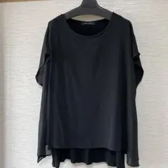 【ブリスポイント】黒色半袖カットソー　後ろスリットのサムネイル