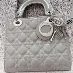 Lady Dior パテントレザー ショルダーバッグ