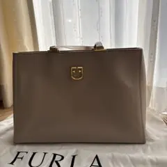 あめ様専用美品　FURLA トートバッグ　ベージュ