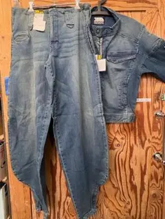 Item thumbnail for item 20ad15da-6f2d-4e4a-a142-e1e965824dee