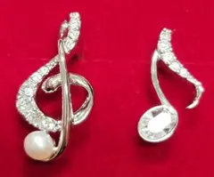 ヴァンドームブティック　ピンブローチ　音符　新品