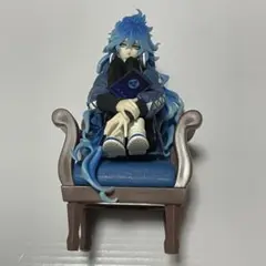 イデア　シュラウド　ツイステ　フィギュア　プライズ品