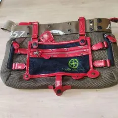 TOUGH JEANS SMITH デカジップ ボディバッグ 即決 TOUGH JEANS ウエストバッグ タフジーンズ ボディバッグ カーキ