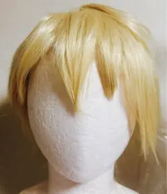 イエロー　ウィッグ　ショート