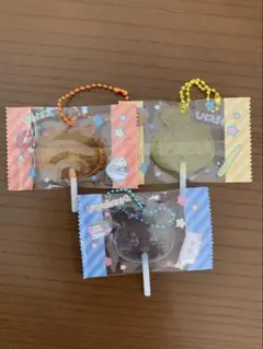 ちいかわキャンディチャームズグミ　古本屋　うさぎ　シーサー