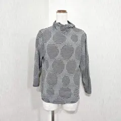 JUNO　ハイネックプルオーバー　幾何学模様（38）白黒　日本製