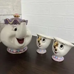 美女と野獣　ポット婦人とチップ