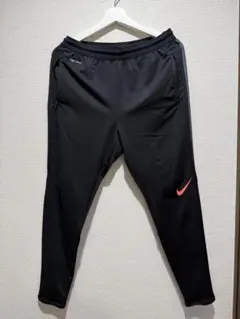 新品未使用 NIKE ストライクパンツ トレーニング パンツ ナイキ Mサイズのサムネイル