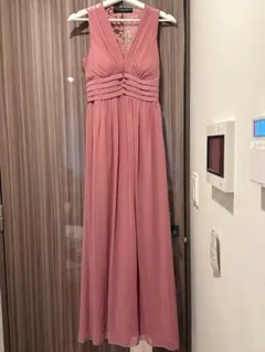 パット付きピンク レース スリーブレスドレス